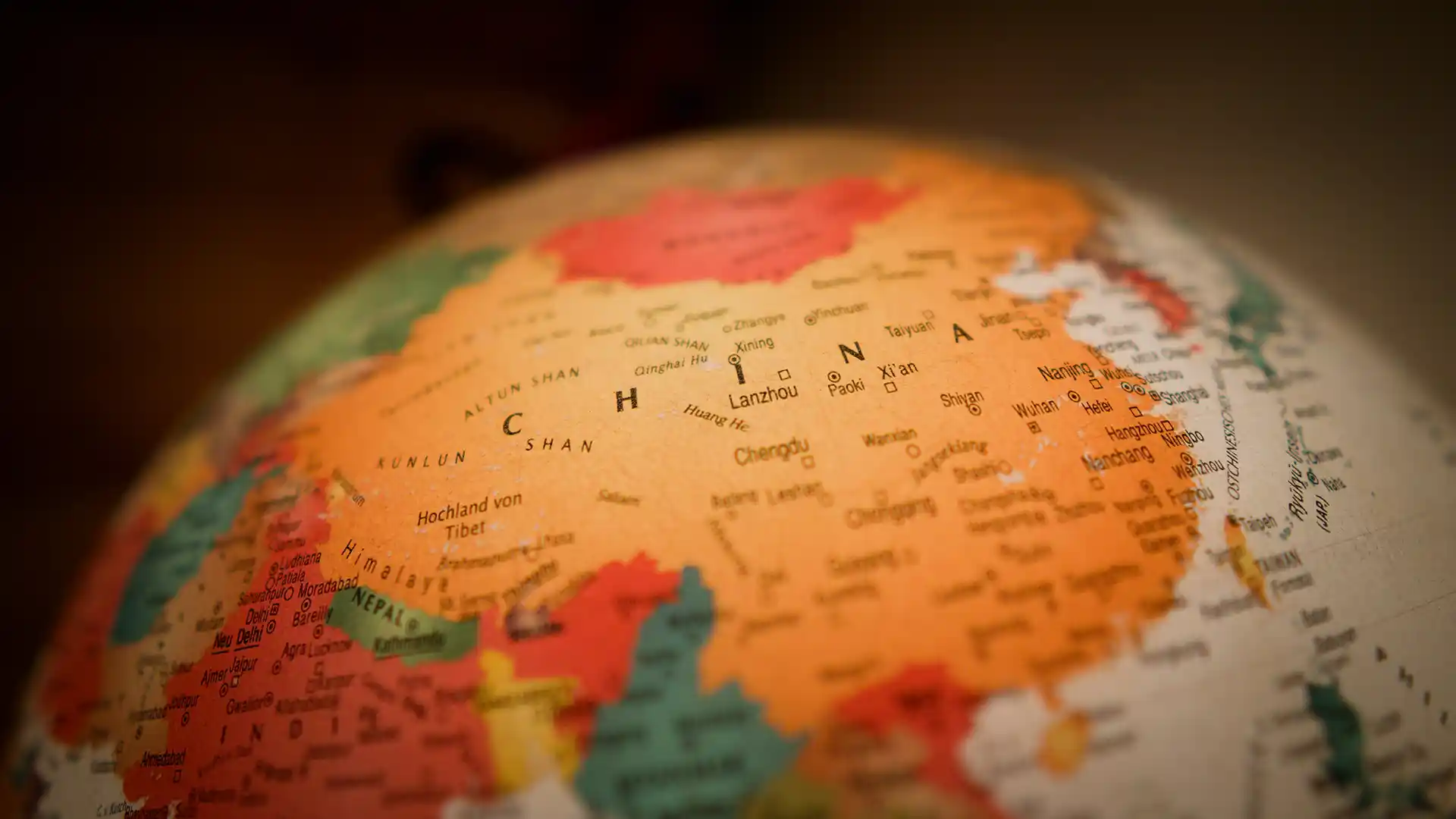 Atlas focused on the country of China